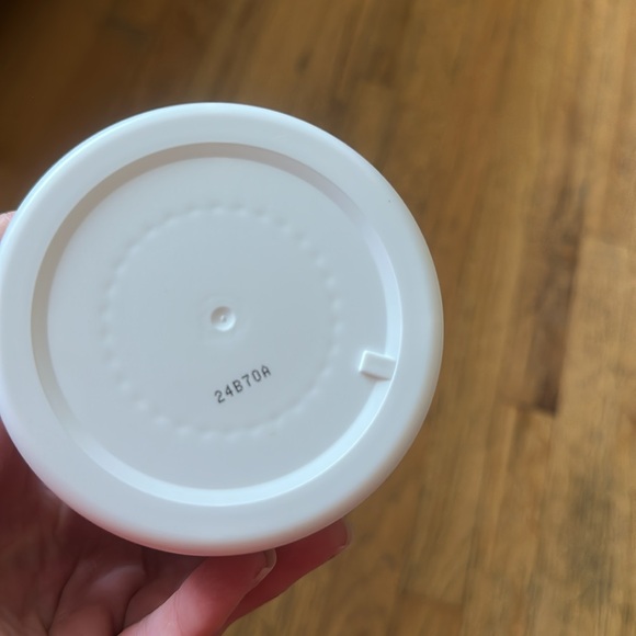 Peter Thomas Roth Skincare - Picture 5 of 5